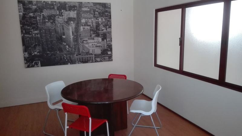 Sala de reuniões com os pais